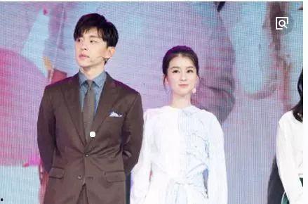 圈内爆料赵丽颖邓伦,圈内爆料引粉丝热议